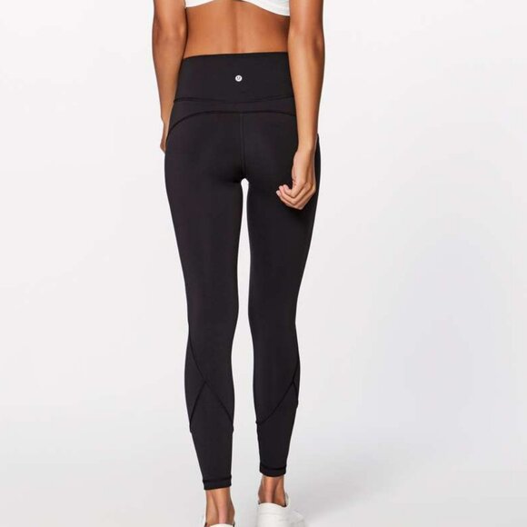 Lululemon In Movement 7/8 Tight Everlux 25"-Size 4 - Picture 3 of 10